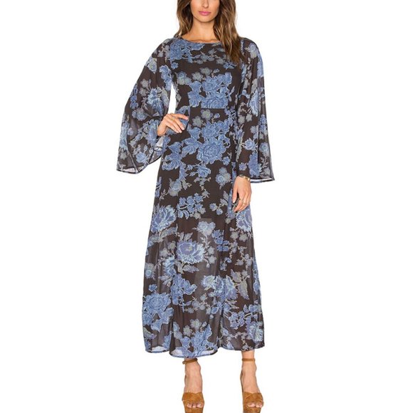 Free People Dresses & Skirts - Free People Melrose Floral Print Maxi Dress